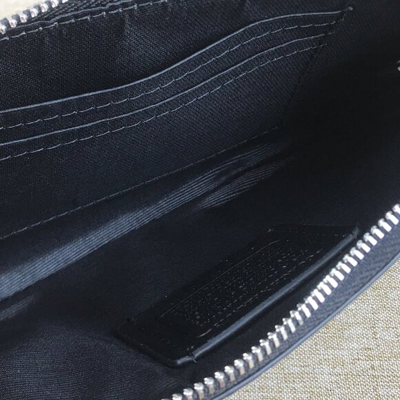 Coach X Peanuts Corner Zip Wristlet Wallet With Snoopy & Woodstock - Picture 9 of 10